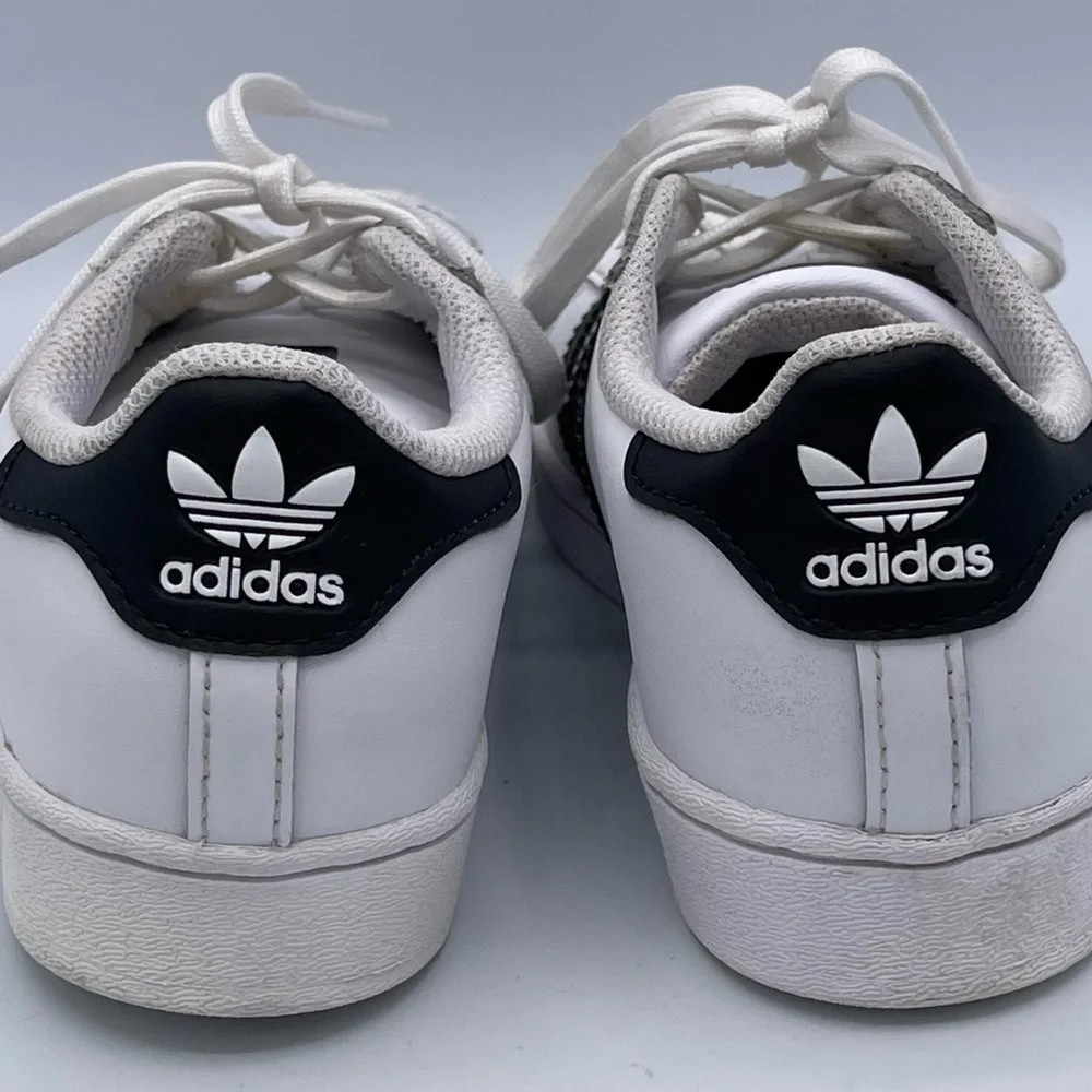 adidas shoes style